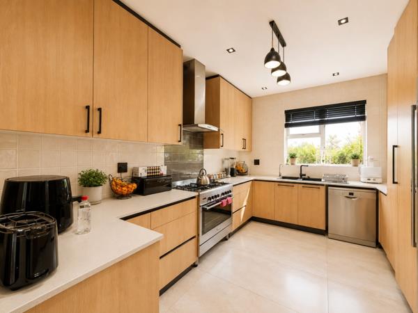 3 Bedroom Apartment