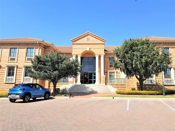 342 m² Office Space