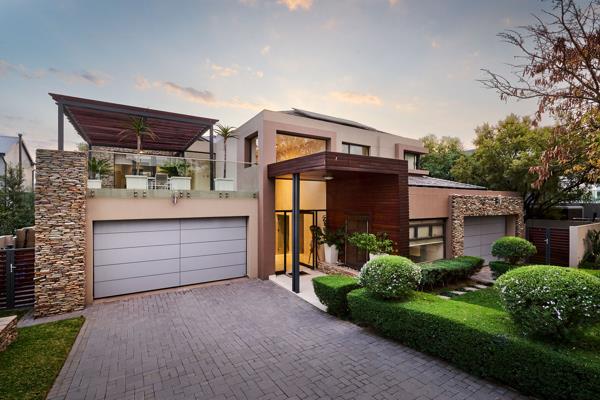 6 Bedroom House