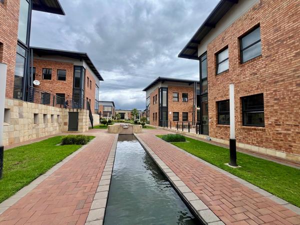 472 m² Commercial space