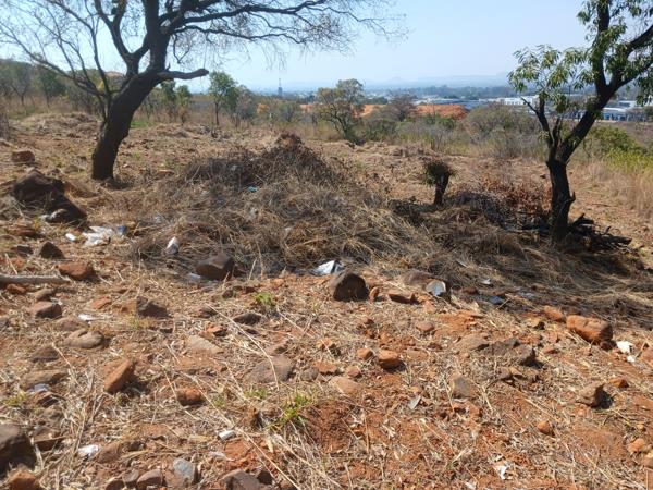 1 132 m² Land