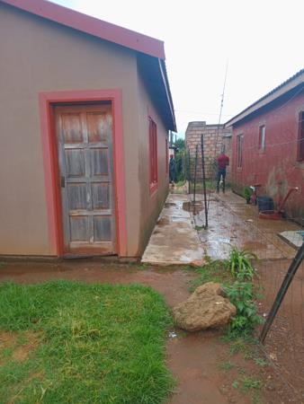 2 Bedroom House