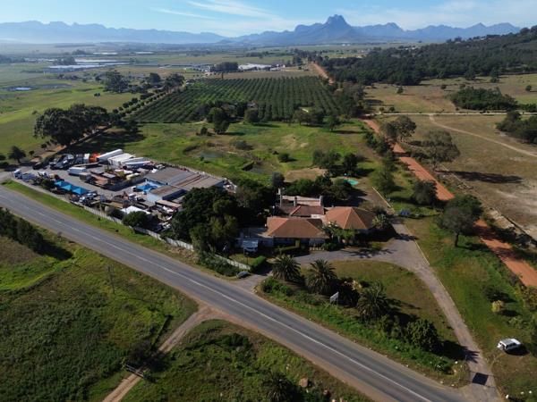 9.4 ha Farm