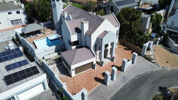 7 Bedroom House