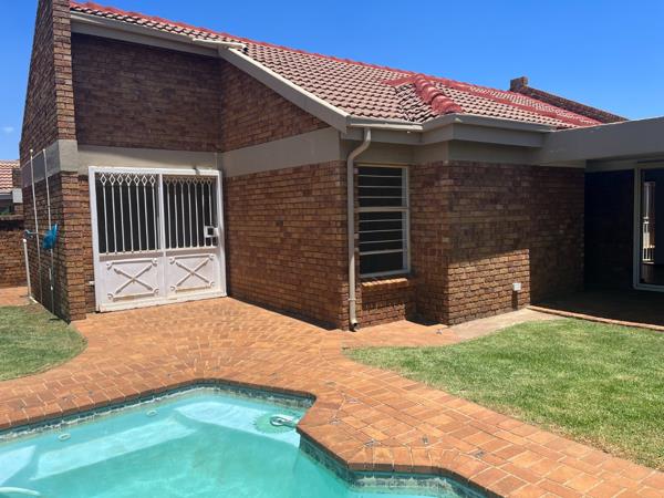 3 Bedroom Townhouse