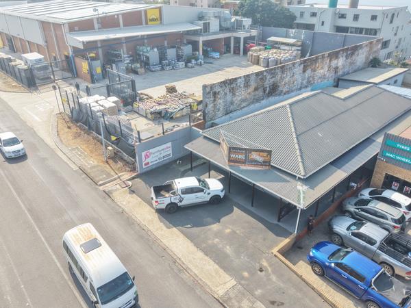 200 m² Commercial space