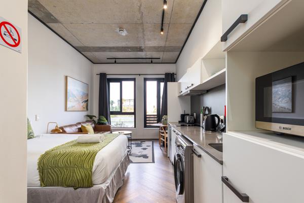 Studio Apartment
