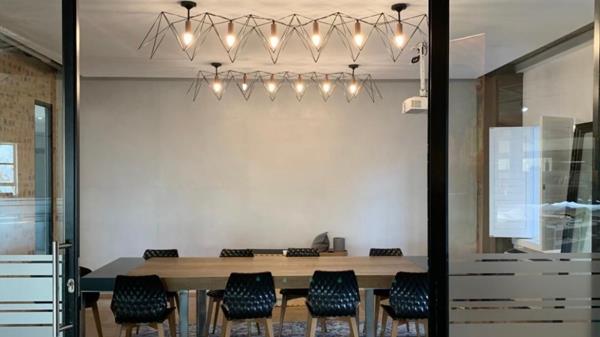 55.4 m² Commercial space