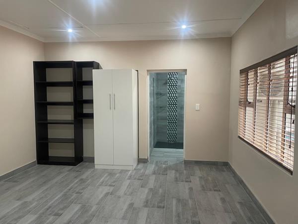 1 Bedroom House