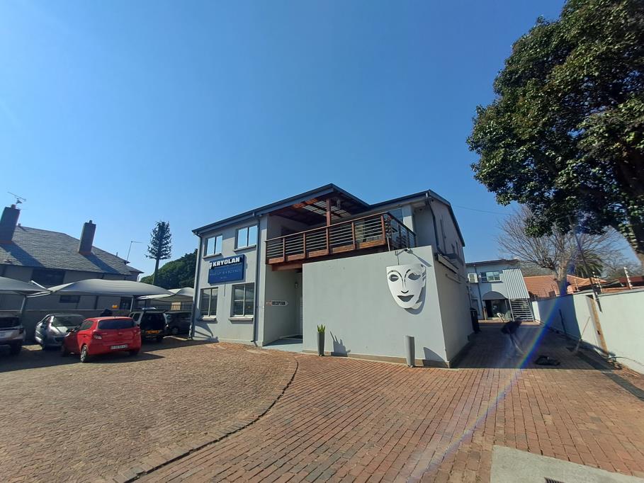 750 m² Commercial space