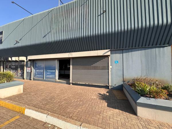 684 m² Industrial space