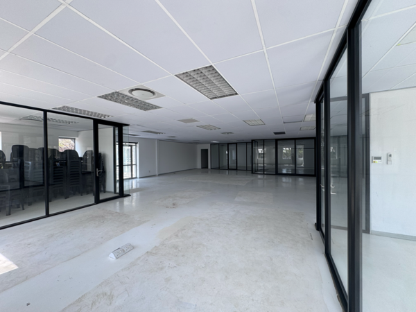 312 m² Commercial space