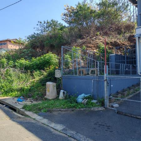 400 m² Land