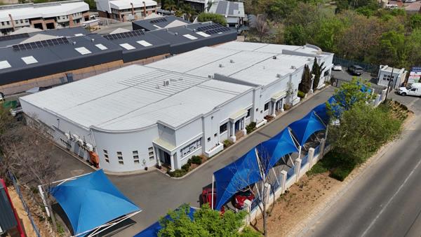 375 m² Industrial space