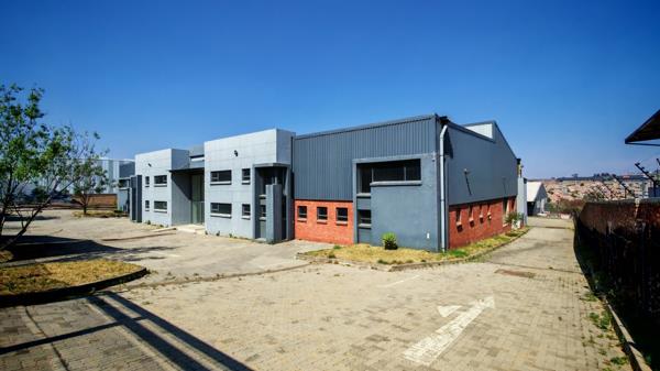 2 145 m² Industrial space