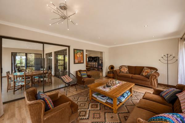 Photo of 4 Bedroom House in Leeuwfontein Estate