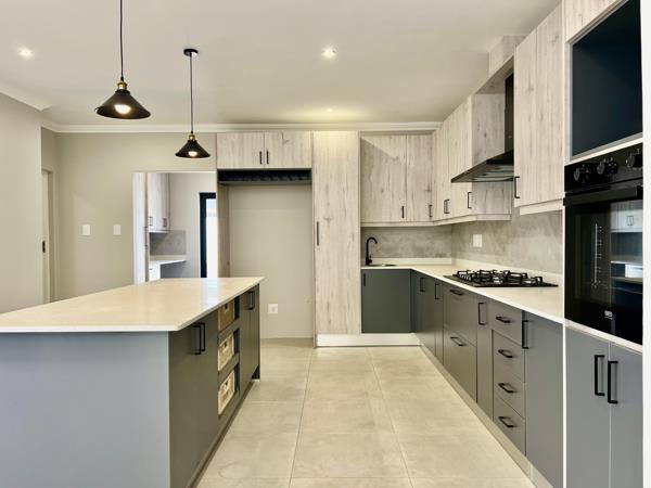 5 Bedroom House