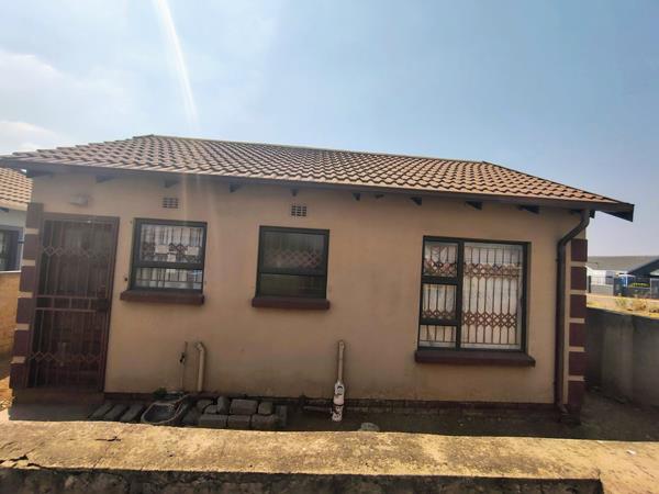2 Bedroom House