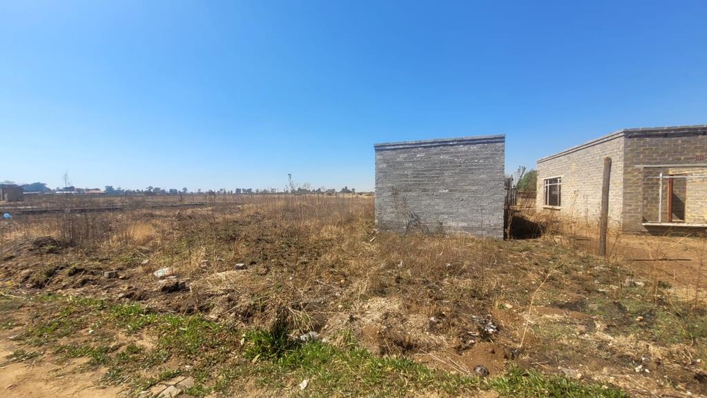 2 ha Land