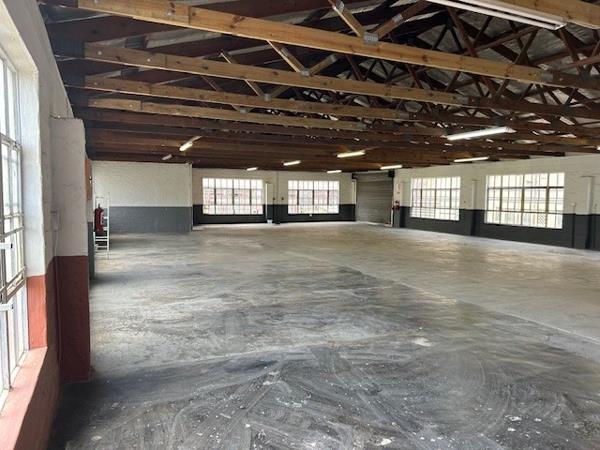 448 m² Industrial space