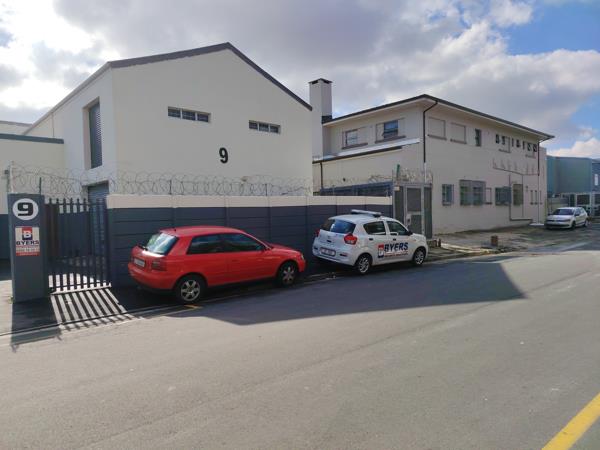 1 980 m² Industrial space