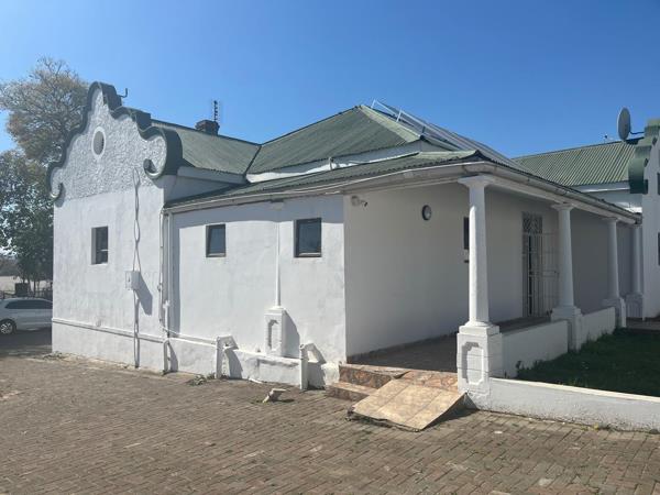 1 487 m² Commercial space