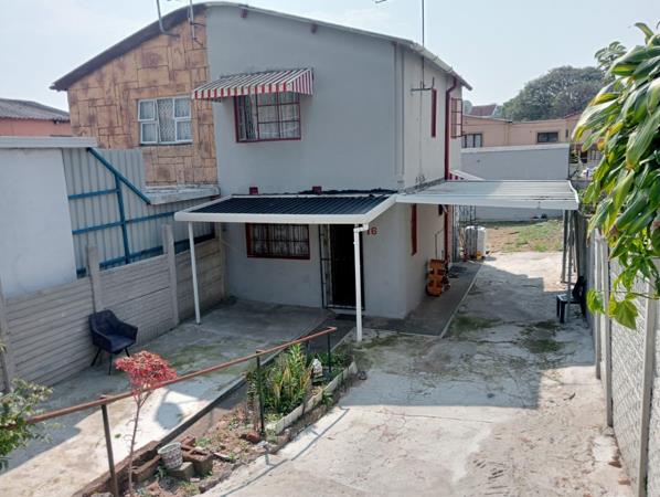 2 Bedroom House