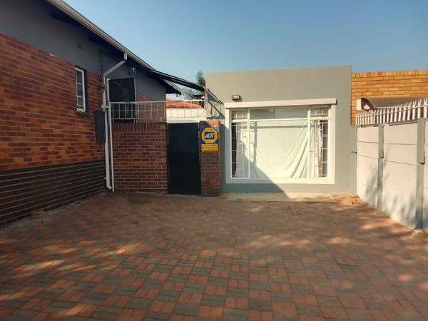 1 Bedroom House