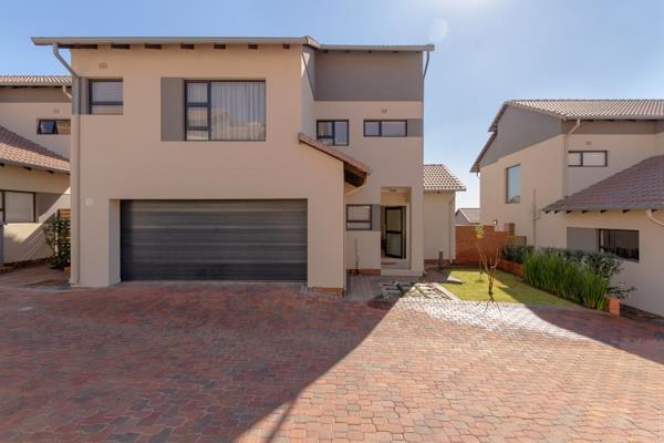 4 Bedroom Townhouse