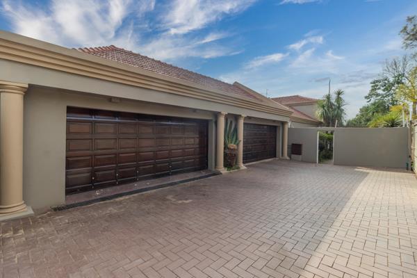 8 Bedroom House