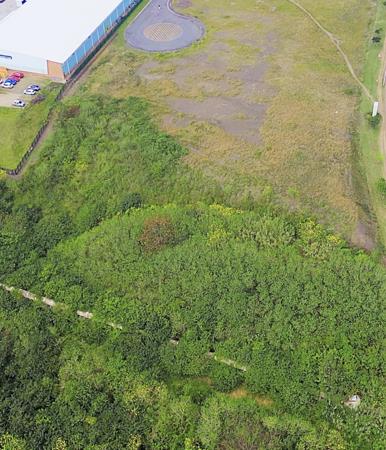 8 500 m² Land