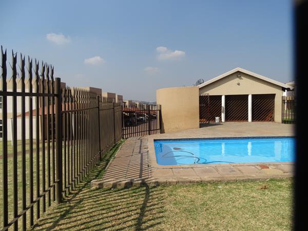 2 Bedroom Townhouse