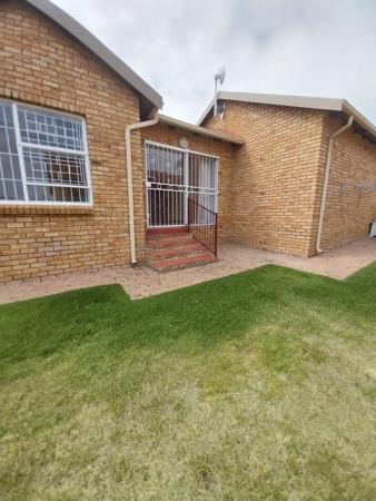 2 Bedroom Townhouse