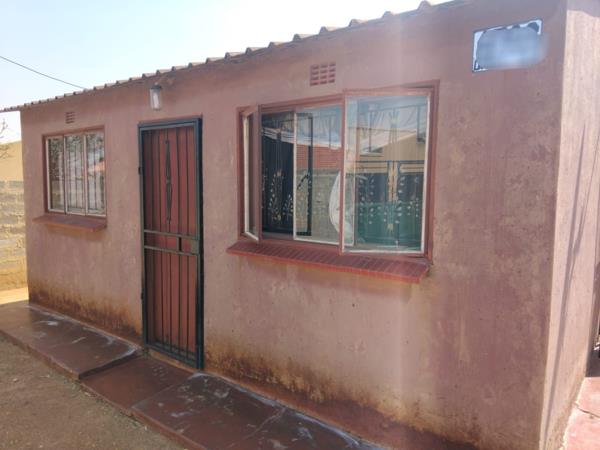 2 Bedroom House