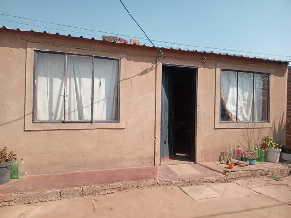 2 Bedroom House