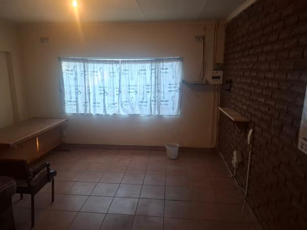 0.5 Bedroom House