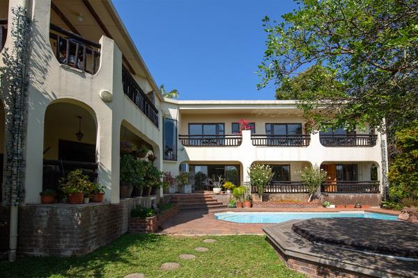 6 Bedroom House