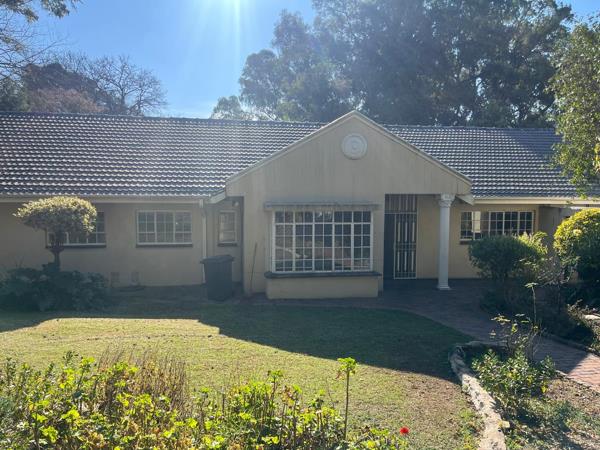 6 Bedroom House