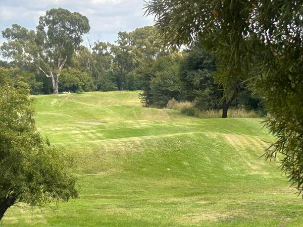 790 m² Land