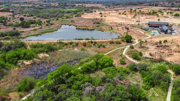 616 m² Land