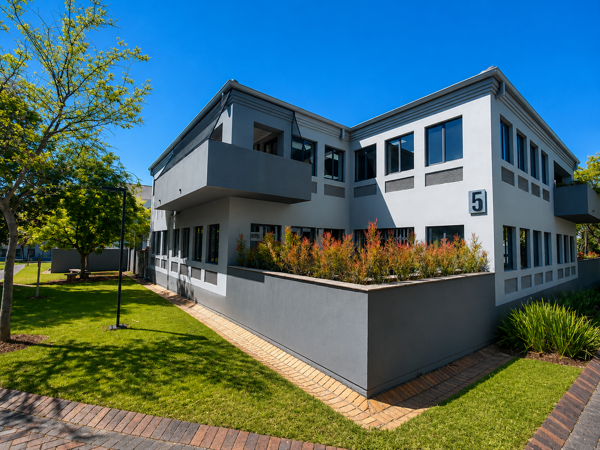 160 m² Commercial space