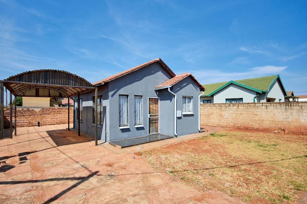 2 Bedroom House