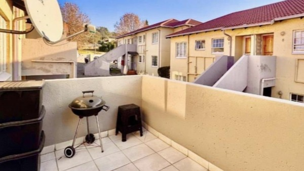 2 Bedroom Townhouse