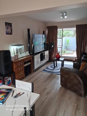 2 Bedroom Townhouse
