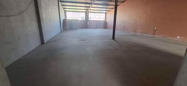 340 m² Commercial space