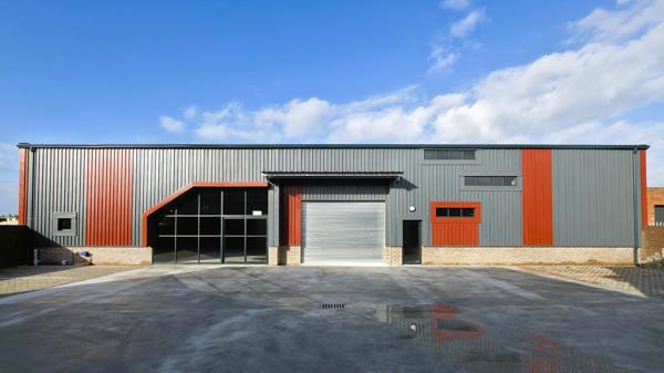 333 m² Industrial space