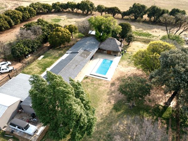 8.6 ha Smallholding