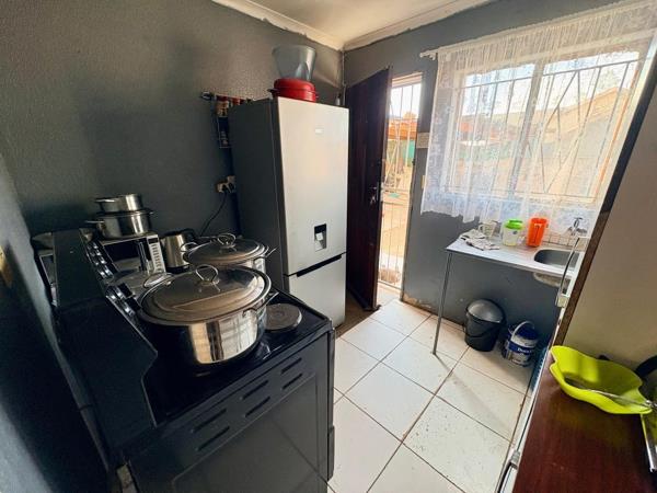 2 Bedroom House