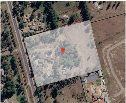 2 569 m² Farm