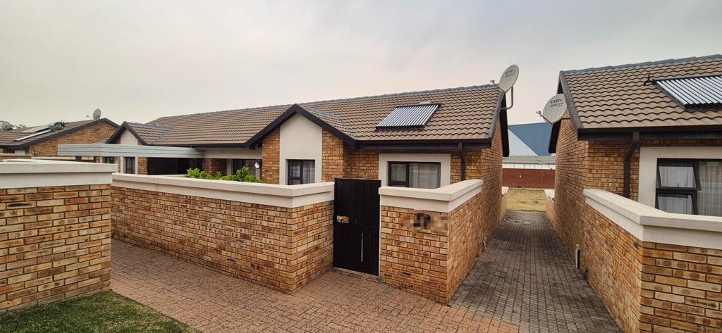 2 Bedroom Townhouse